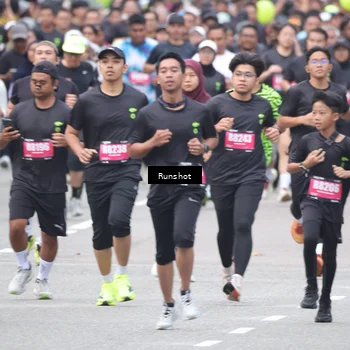 Runner Photo 5593175