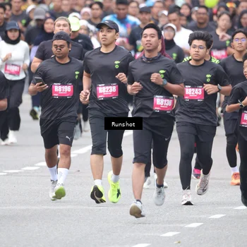 Runner Photo 5593177