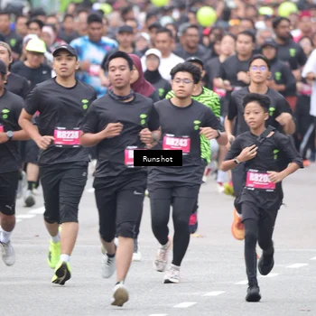 Runner Photo 5593185