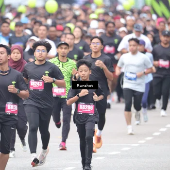 Runner Photo 5593195