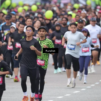 Runner Photo 5593241