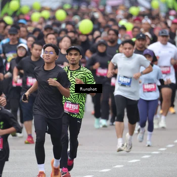 Runner Photo 5593243