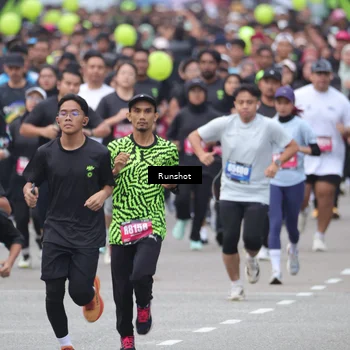 Runner Photo 5593244
