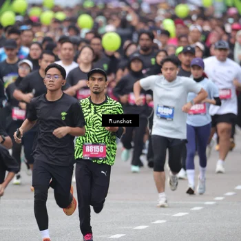 Runner Photo 5593246