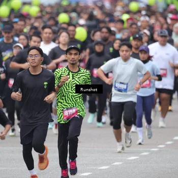 Runner Photo 5593247
