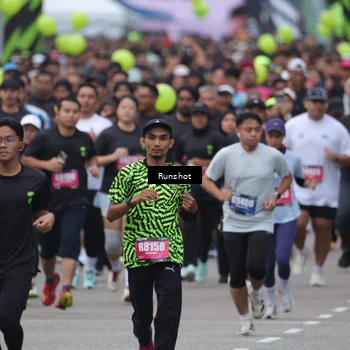 Runner Photo 5593262