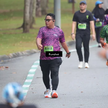 Runner Photo 5593288