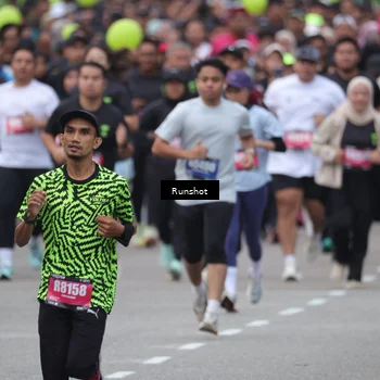 Runner Photo 5593297
