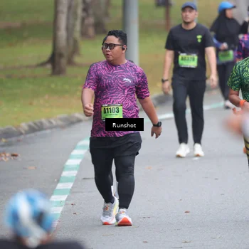 Runner Photo 5593331