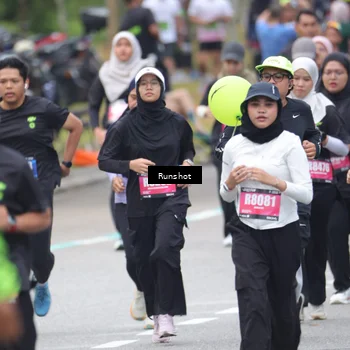 Runner Photo 5593353