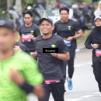 Runner Photo 5593371