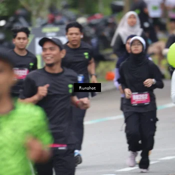 Runner Photo 5593372