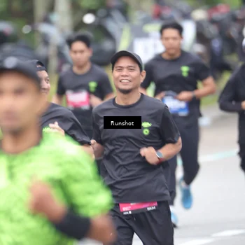Runner Photo 5593378