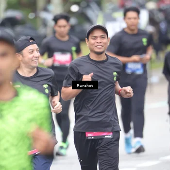 Runner Photo 5593382