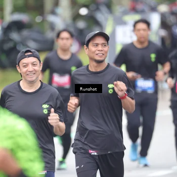 Runner Photo 5593386