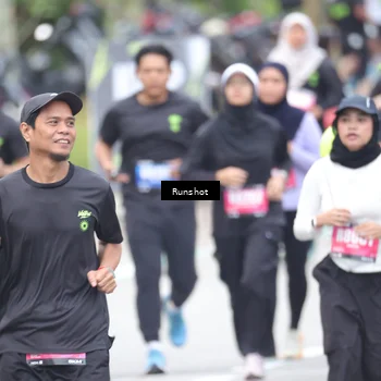 Runner Photo 5593389