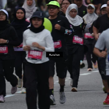 Runner Photo 5593400