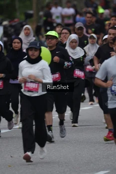 Runner Photo 5593401