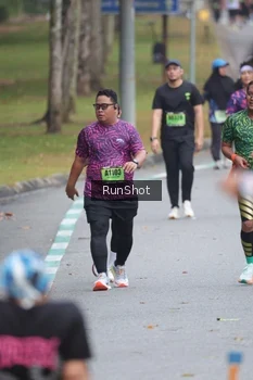 Runner Photo 5593402