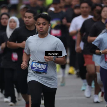 Runner Photo 5593424