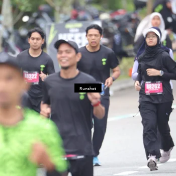 Runner Photo 5593425