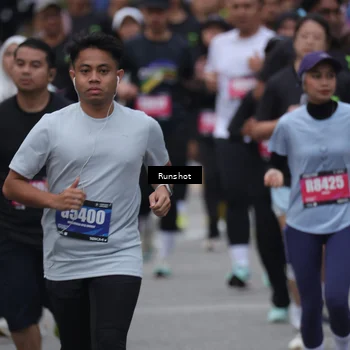 Runner Photo 5593433