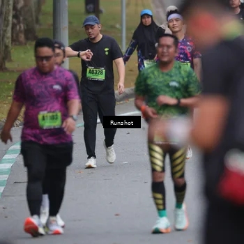 Runner Photo 5593495