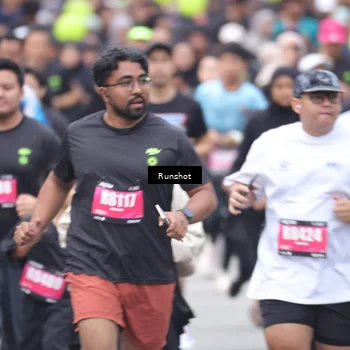 Runner Photo 5593536