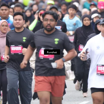 Runner Photo 5593543