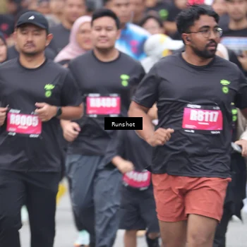 Runner Photo 5593546