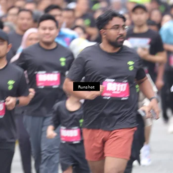 Runner Photo 5593547