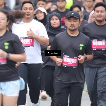 Runner Photo 5593561