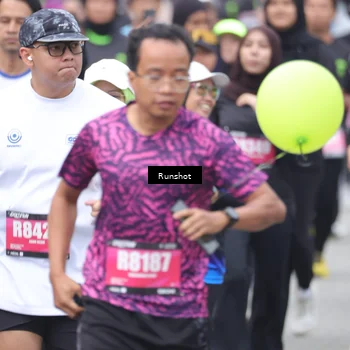 Runner Photo 5593594