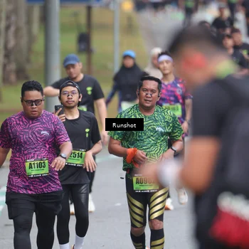 Runner Photo 5593595