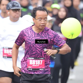 Runner Photo 5593596