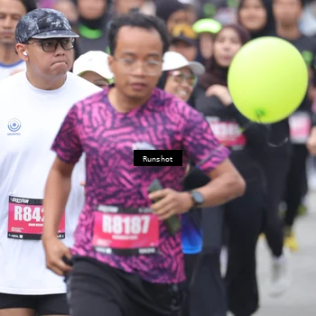 Runner Photo 5593598