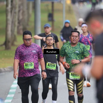 Runner Photo 5593624