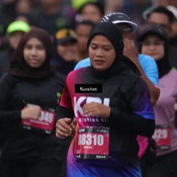 Runner Photo 5593630