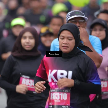 Runner Photo 5593634