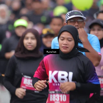 Runner Photo 5593635