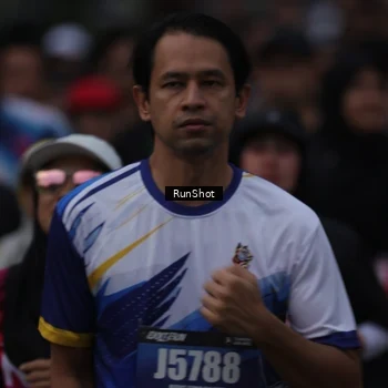 Runner Photo 5593664