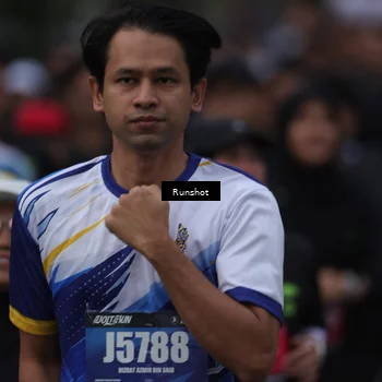 Runner Photo 5593672