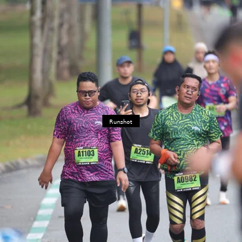 Runner Photo 5593689
