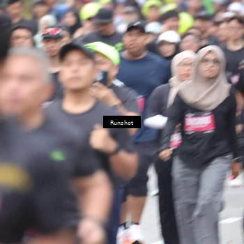 Runner Photo 5593714