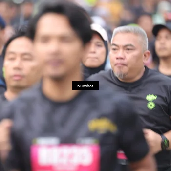 Runner Photo 5593720