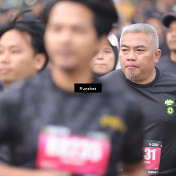 Runner Photo 5593722