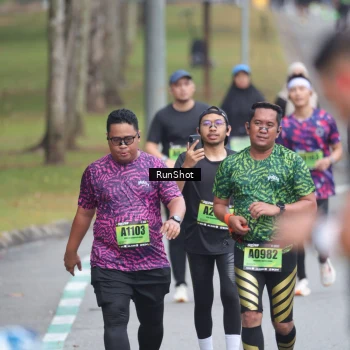 Runner Photo 5593723