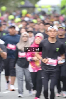 Runner Photo 5593740