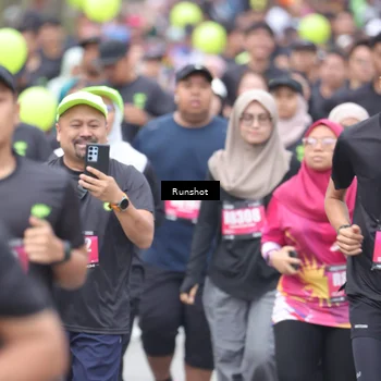 Runner Photo 5593748