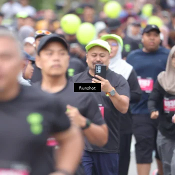 Runner Photo 5593751